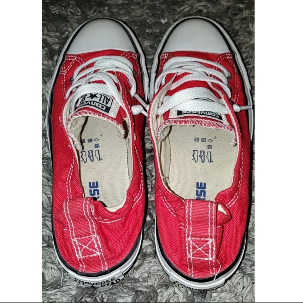 Red converse